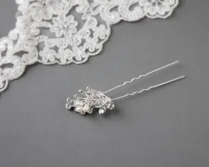 Ivory Cultured Pearls and Crystal Leaves Hair Pin