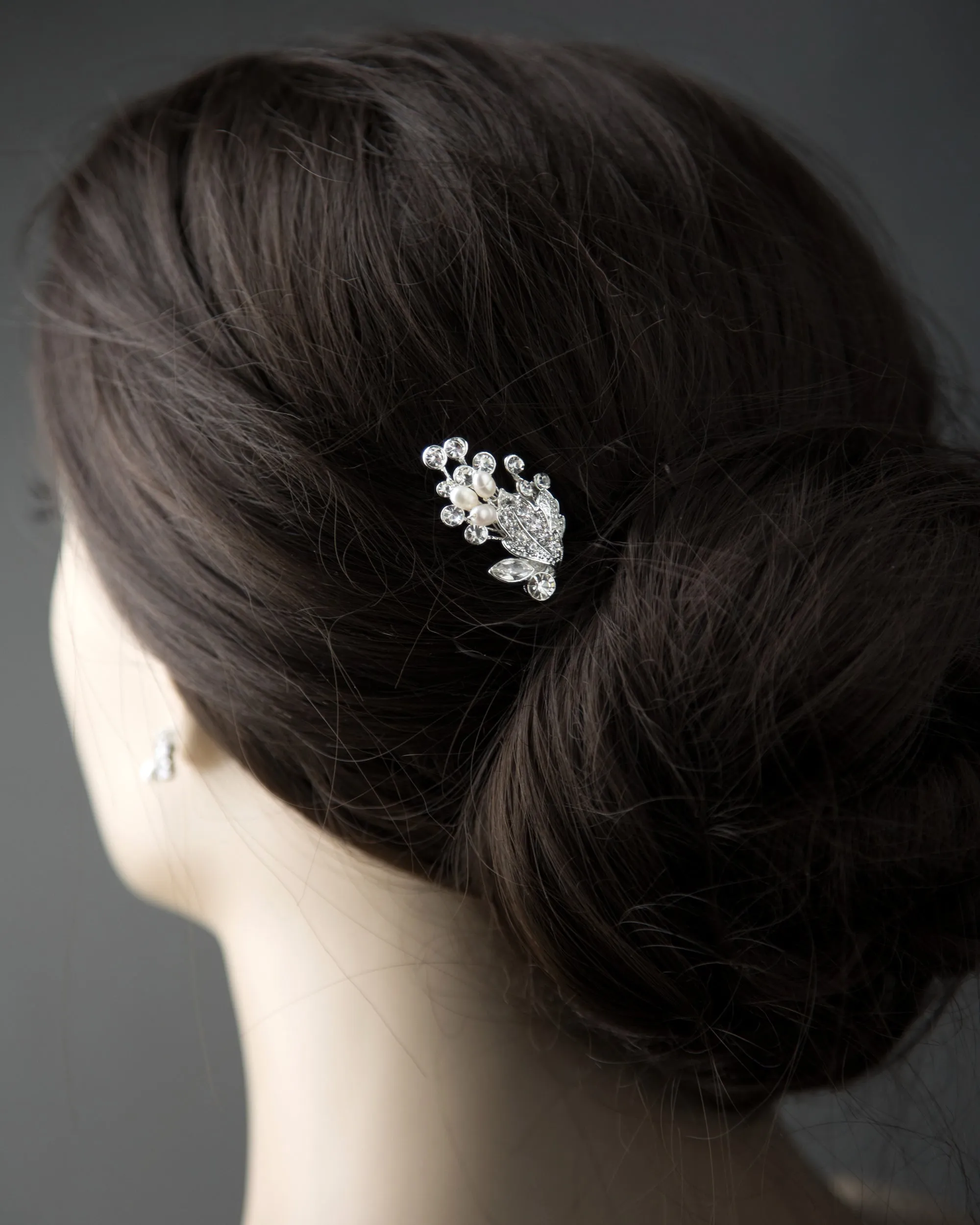 Ivory Cultured Pearls and Crystal Leaves Hair Pin