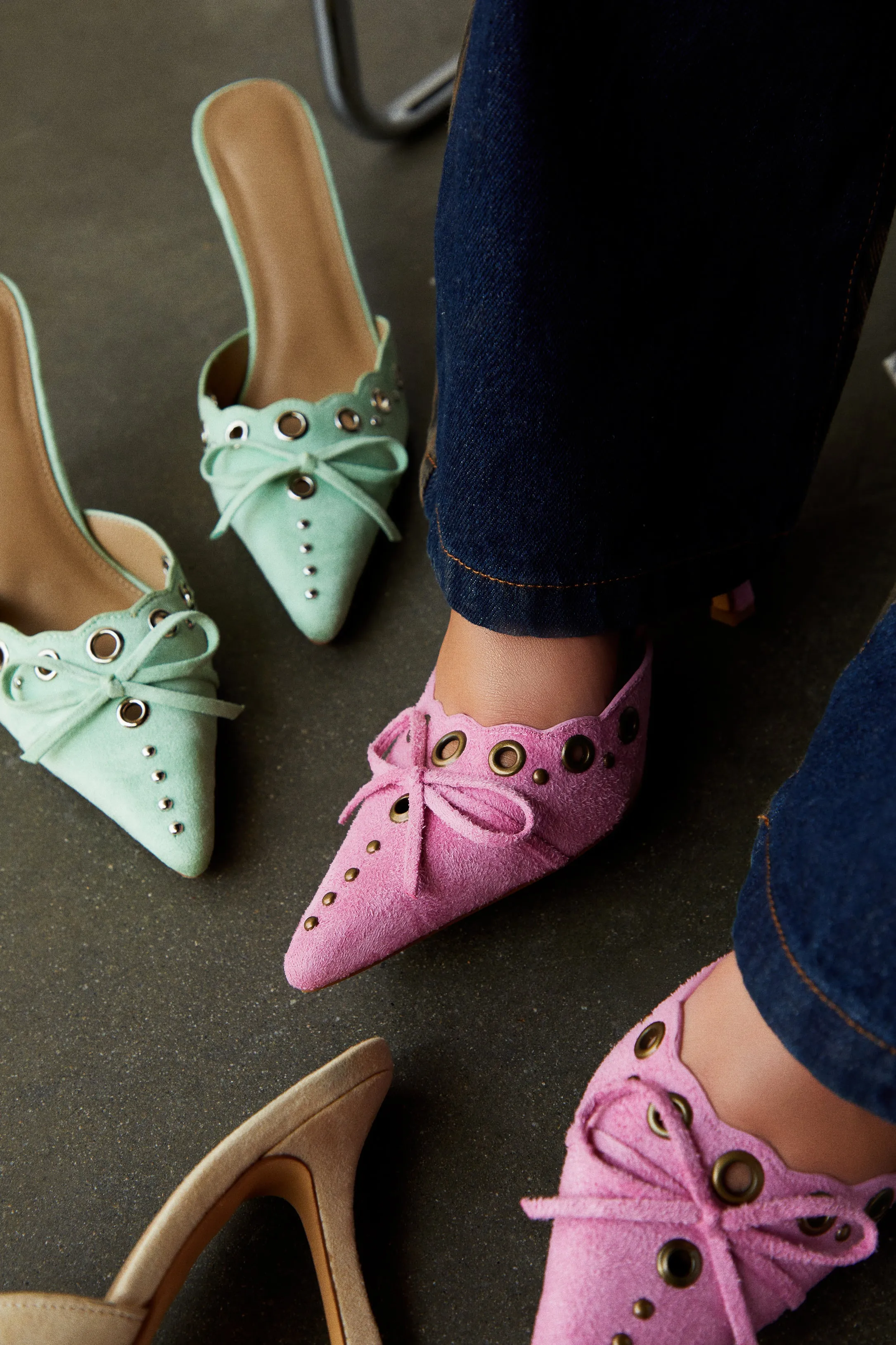 Jasmyn Mid Heel Mule Pumps - Pink